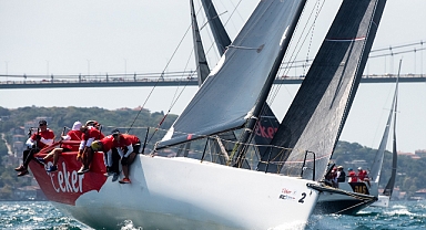13. TAYK-Eker Olympos Regatta Yelken Festivali, muhteşem Boğaz Yarışı’nın ardından sona erdi