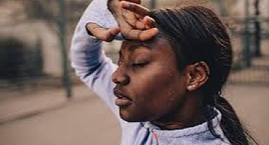 Çalışma, binlerce kişinin ölümüne yol açan sıcak hava dalgalarının fosil yakıt devlerinden kaynaklanan kirliliğe bağlı olduğunu ortaya koydu