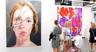 Sanatın kalbi Contemporary İstanbul ve bienal ile atıyor