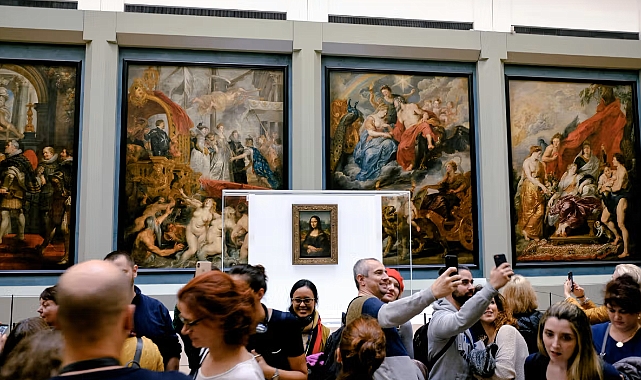 70 Trilyon Dolarlık Soru: Yeni Nesil Parayı Sanata Harcayacak mı?