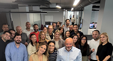 Dengede Kalmak İçin: Haftaya Başladığımız NeoPortföy'den Doğum Günü Kutlaması