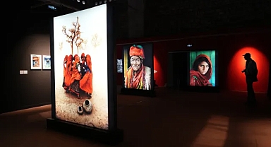 Dünya Prömiyeri: İkonik Fotoğrafçı Steve McCurry İstanbul'da
