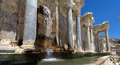 Roma'nın 1900 yıllık çeşmeleri bugün de akıyor