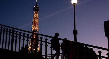 Aydınlık geceler ve daha sıcak Dünya: Işık kirliliği karbon salımını artırıyor mu?