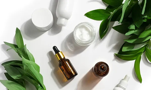 Kış aylarında cildi içten destekleyen kozmetik ürünlere talep artıyor