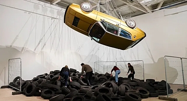 'The Long Now': Saatchi Gallery çağdaş sanatın 40. yılını kutluyor