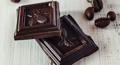 Araştırma: Bitter çikolatadaki bir kimyasal yaşlanmayı yavaşlatabilir