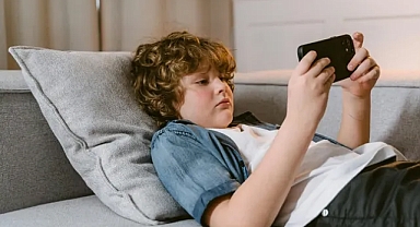 Ekran başında geçen kış tatili, çocuklarda ruhsal ve fiziksel sorunları artırıyor