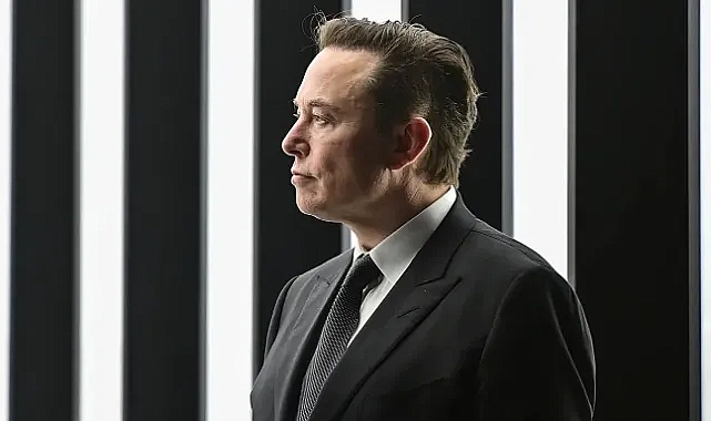 Elon Musk'ın Neuralink'i: Beyin çipi artık insanların robotik uzuvları hareket ettirmesine yardımcı