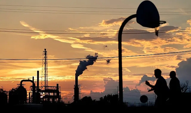 İklim davalarının 10 yılı: Hükümetler ve kirletici şirketler nasıl sorumlu tutuluyor?