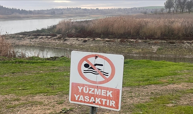 Kuraklık nedeniyle Hayrabolu Göleti'nde su seviyesi düştü