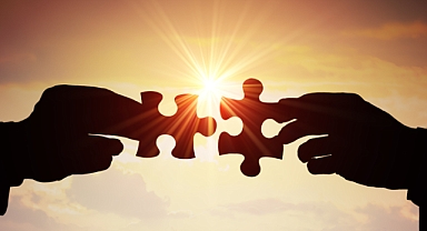 Jeopolitik gerilimlere rağmen küresel iş birliği sürüyor: İklim ve temiz teknolojiler öne çıkıyor