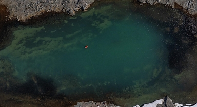 Antarktika'da göl ve deniz ekosistemleri üzerine çok disiplinli çalışma