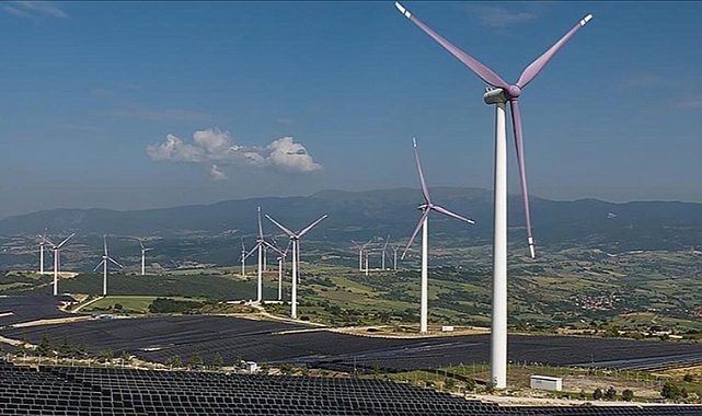 Türkiye'nin yenilenebilir enerji kurulu gücü 2020'den bu yana yüzde 55 arttı
