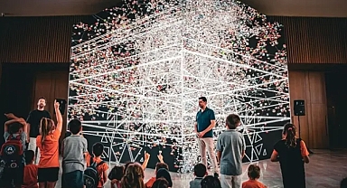 6. İstanbul Dijital Sanat Festivali AKM’de başlıyor