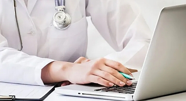 Araştırma: Yapay zekâ tıbbi karar almada doktorlarla yarışıyor