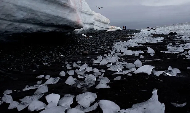 Antarktika’da rekor sıcaklık alarmı: Bilim insanları endişeli