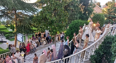 Tuba Ergin’den Büyükada’da Zamansız Bir Couture Yolculuğu