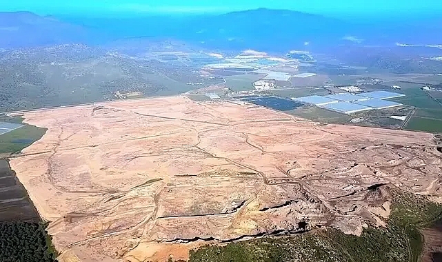 Bakan Yumaklı: Dikili Jeotermal Sera OTB 3 Bin 500 Kişiye İstihdam Sağlayacak