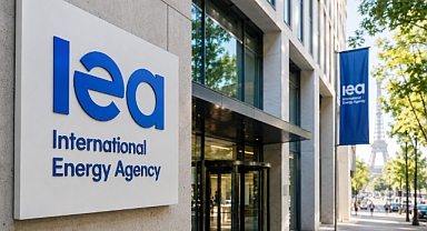 IEA: Küresel Petrol Talebi 2026'da Gerileyecek