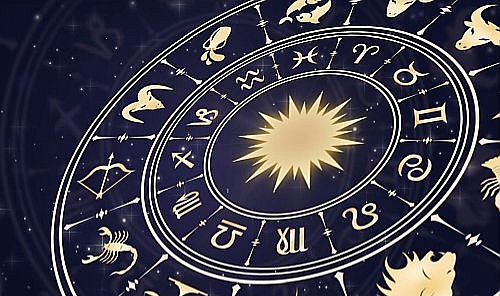 MART AYI - KAOSUN İÇİNDEN DOĞAN ÇİÇEKLER